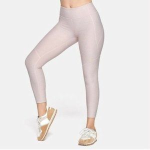 Outdoor Voices 3/4 Warmup Legging XS in Dahlia Pink